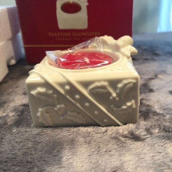 LENNOX‎ for the holidays Yuletide glow lights present tea light holder - Picture 2 of 7